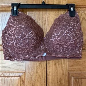 NWT... Intimissimi Lace Balconette Bra